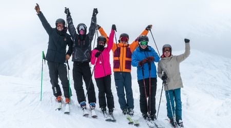 company Snowboard and Ski Instructor Courses & Paid Internships in Japan
